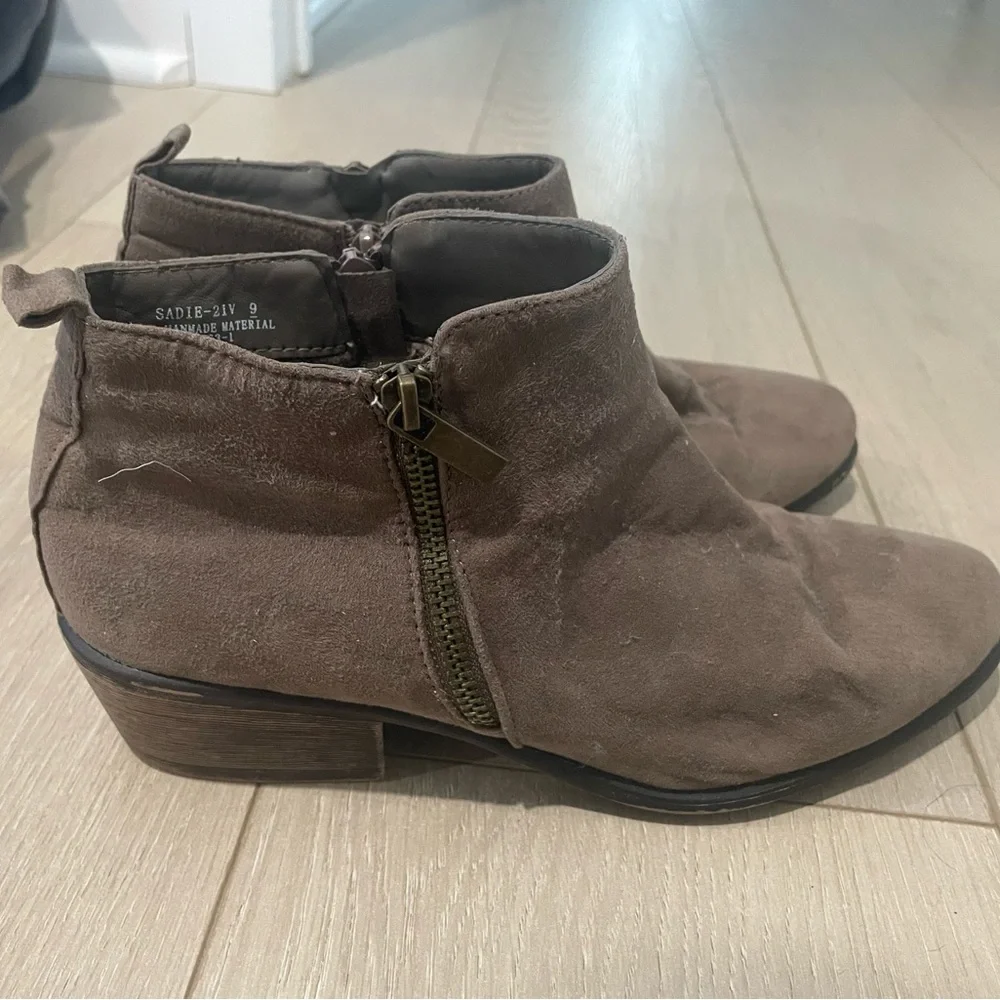 Booties - Picture 2 of 4